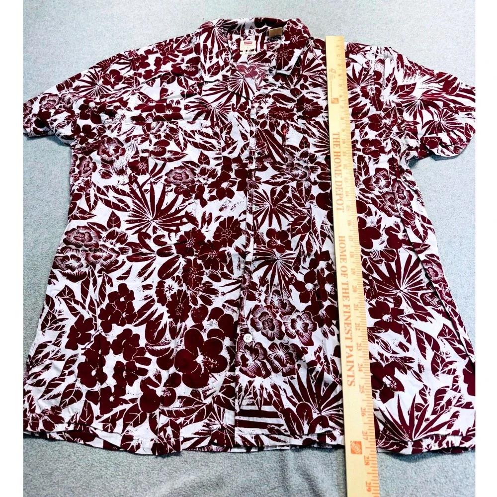 Levi's Relaxed Hawaiian Shirt‎ Mens L Burgundy Floral Tropical Camp Shirt Vacay